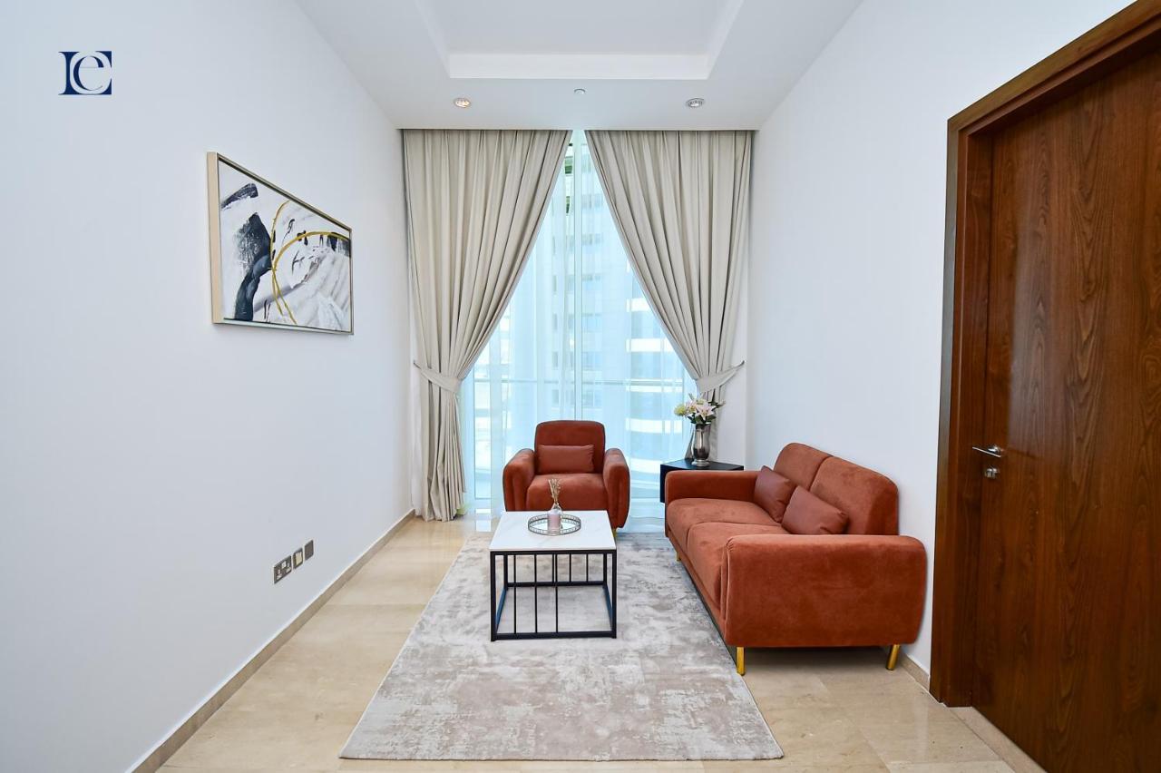 Luxury Escapes - Premium 3br - Partial Sea View The Palm - Near Nakheel Mall & Mono Rail - Oceana Apartment *